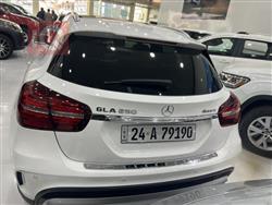مێرسێدس بێنز GLA